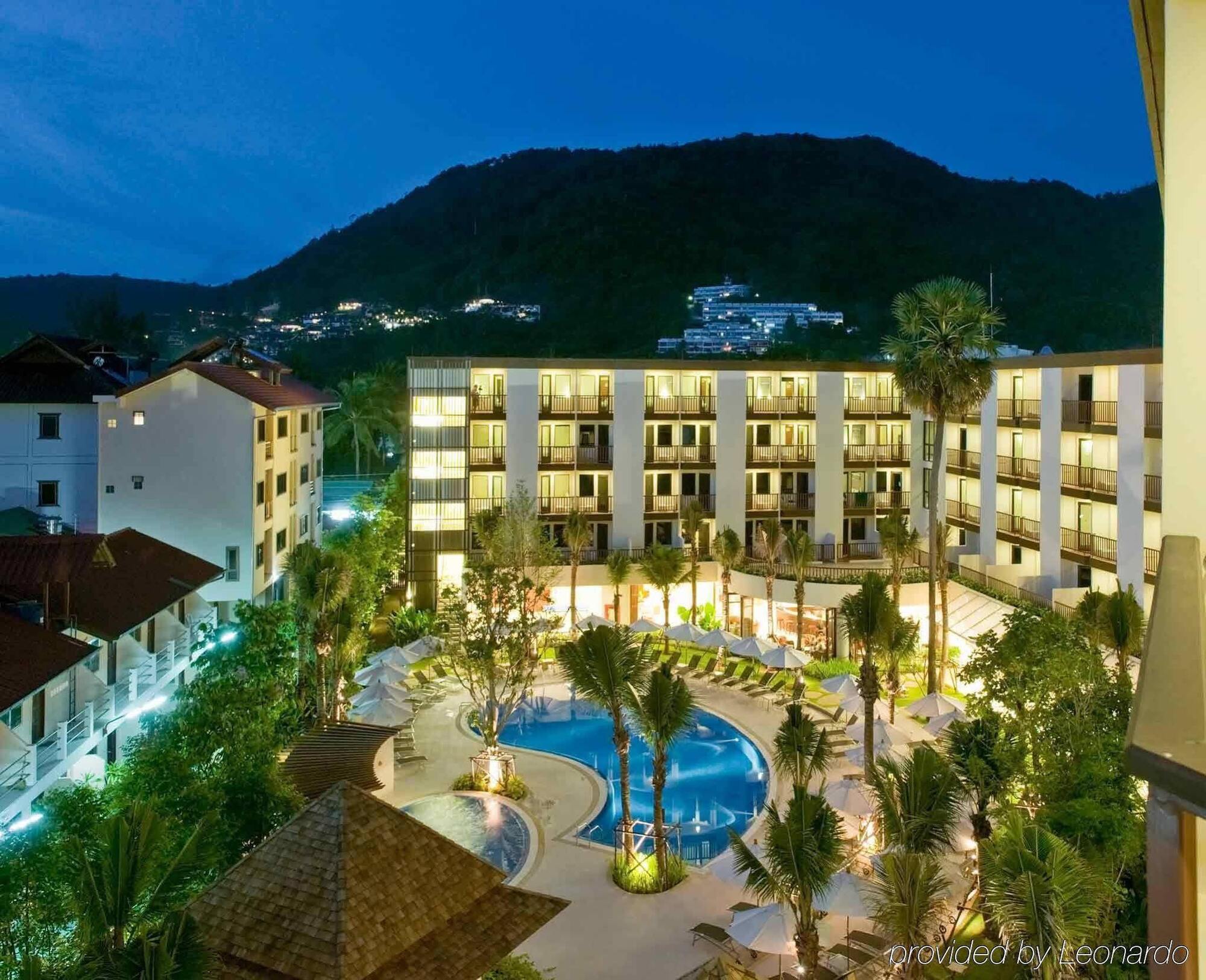 Ibis Phuket Patong Hotel Exterior photo